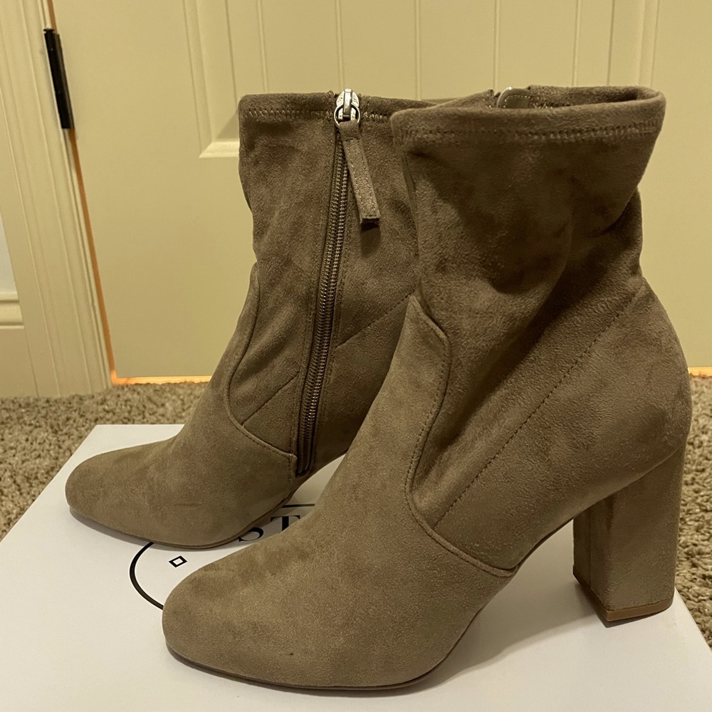 Steve Madden soft suede boots.